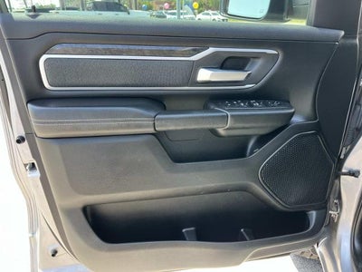 2020 RAM 1500 Big Horn Crew Cab 4x4 5'7" Box