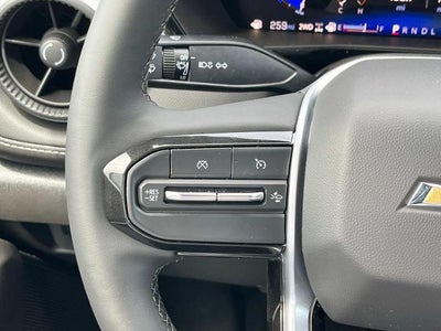 2025 Chevrolet Colorado WT/LT