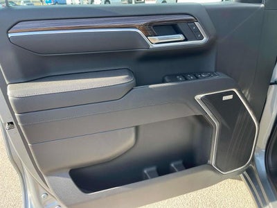 2025 Chevrolet Silverado 1500 RST