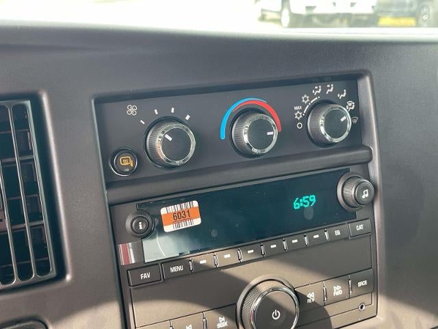 2025 Chevrolet Express Cargo 2500 WT