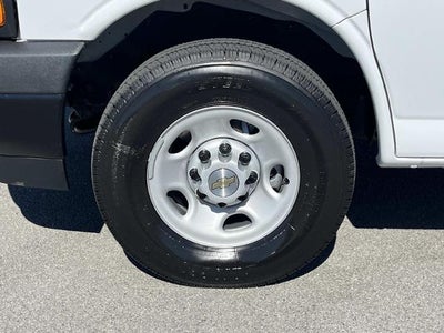 2025 Chevrolet Express Cargo 2500 WT