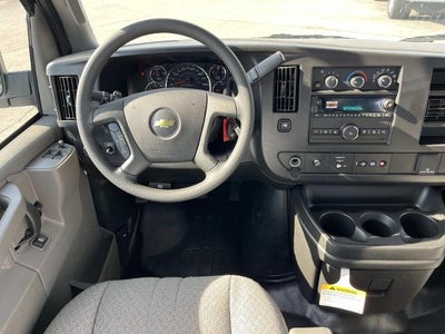 2025 Chevrolet Express Cargo 3500 WT