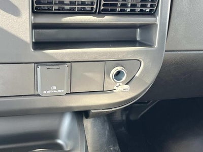 2025 Chevrolet Express Cargo 3500 WT