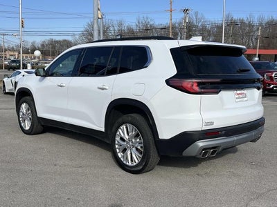 2024 GMC Acadia Elevation
