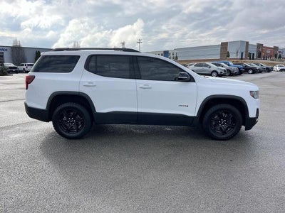 2023 GMC Acadia AT4
