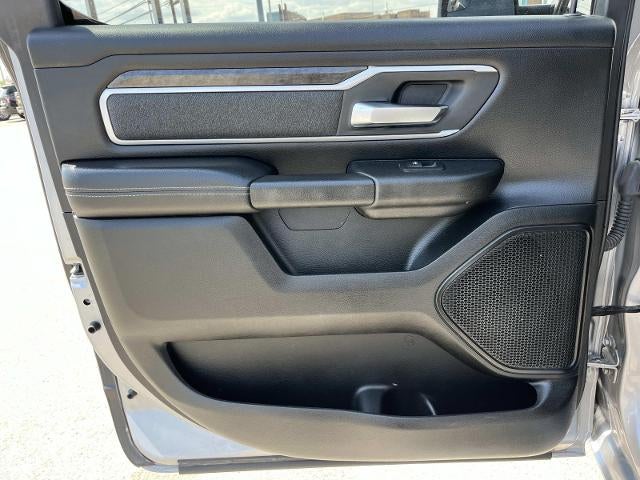 2020 RAM 1500 Big Horn Crew Cab 4x4 5'7" Box