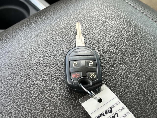 2011 Ford Super Duty F-250 SRW XL