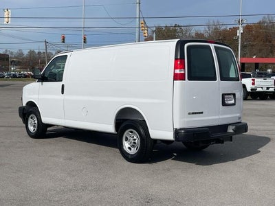 2025 Chevrolet Express Cargo WT