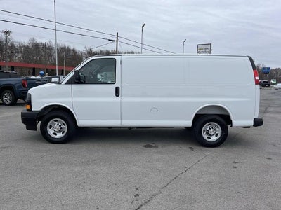 2025 Chevrolet Express Cargo WT