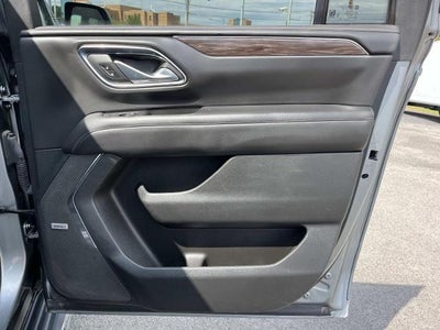 2024 Chevrolet Suburban LT