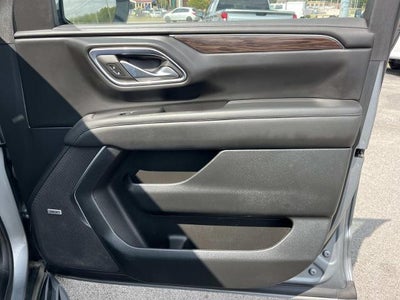 2024 Chevrolet Suburban LT
