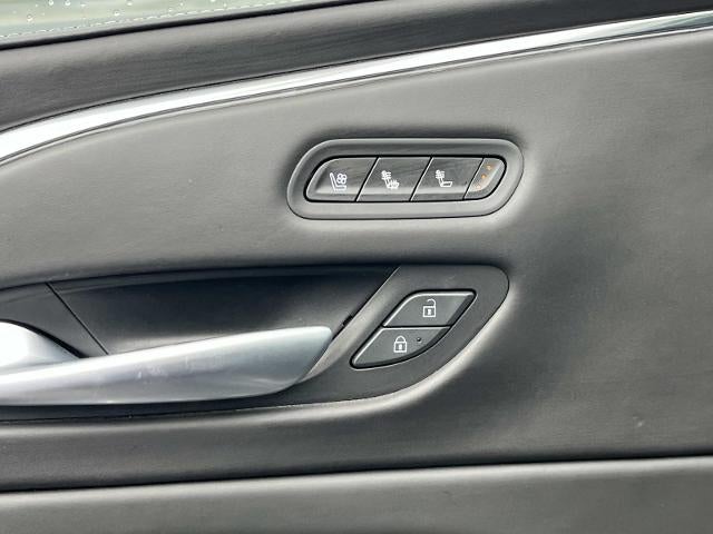 2023 Cadillac Escalade 4WD Sport Platinum