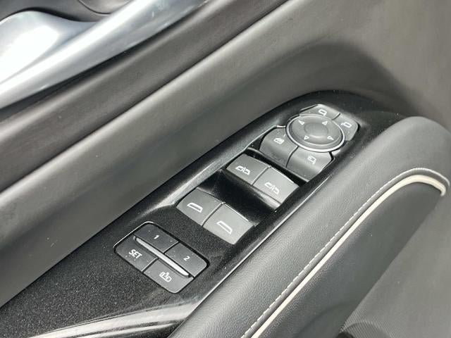 2023 Cadillac Escalade 4WD Sport Platinum