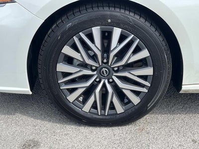 2023 Nissan Altima 2.5 SV