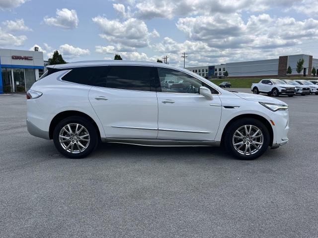 2023 Buick Enclave Premium